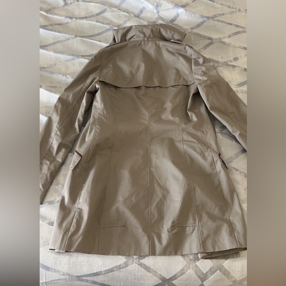 Zara trench coat - Picture 2 of 3